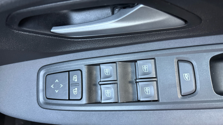 Dacia Jogger 1.0 TCe Extreme 5dr Petrol Estate